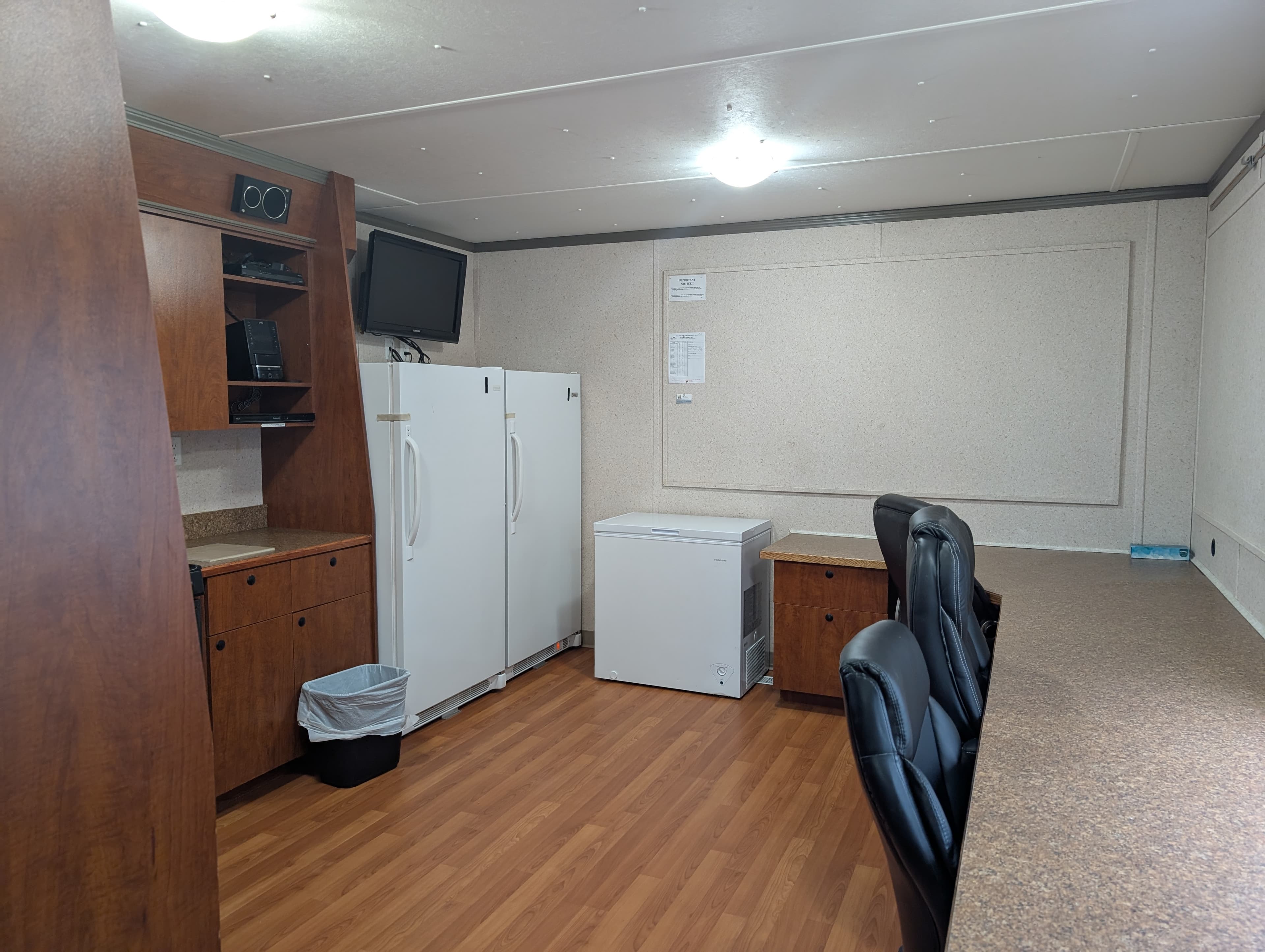 14’ X 60’ 4 – Man Directional Sleeper